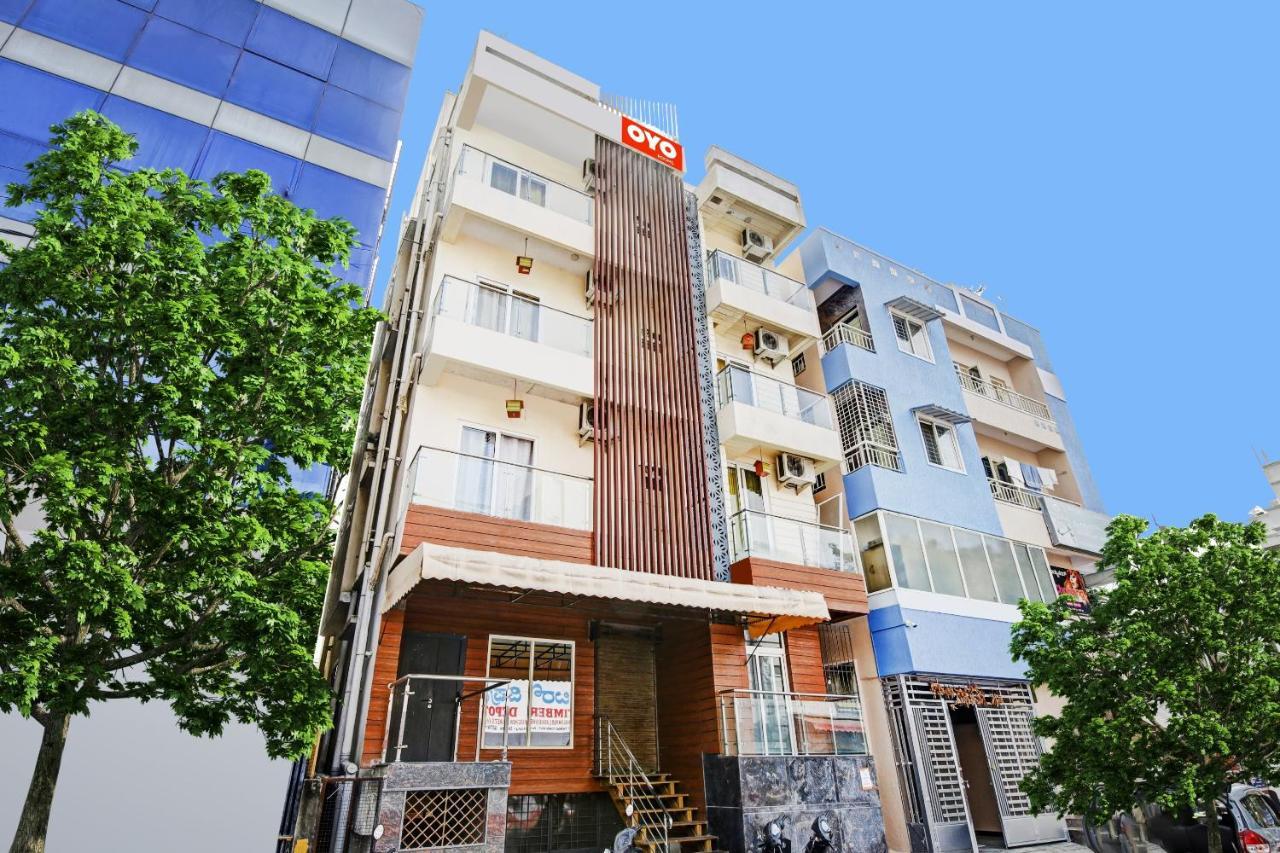 Super Hotel O Vsv Avenue Hennur Near Sri Amruth Chithra Mandira 班加罗尔 外观 照片
